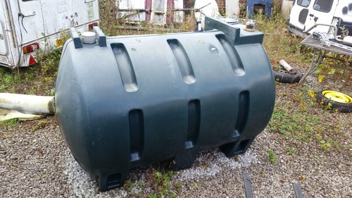 Heating oil tank 326 - tank, 1,326