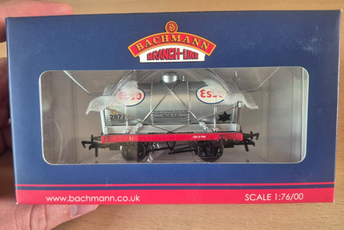 Bachmann 684 esso ton - bachmann,